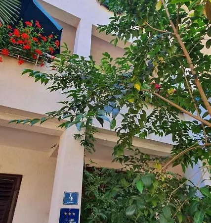 Apartments Villa Martinuzzi *