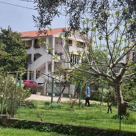 Apartments Villa Martinuzzi * Rovinj