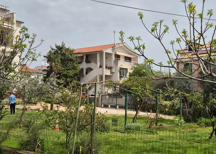 Apartman Apartments Villa Martinuzzi